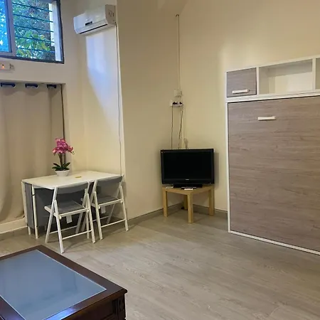 Daire Se Alquila Estudio En Jerez Centro